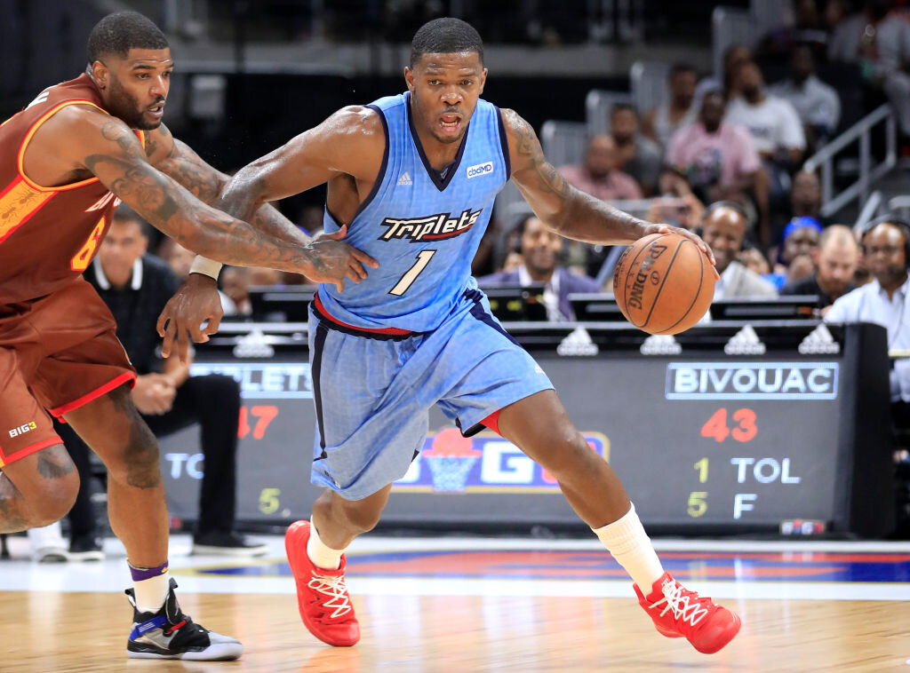 Glen 'Big Baby' Davis takes off jersey, shorts after being ejected