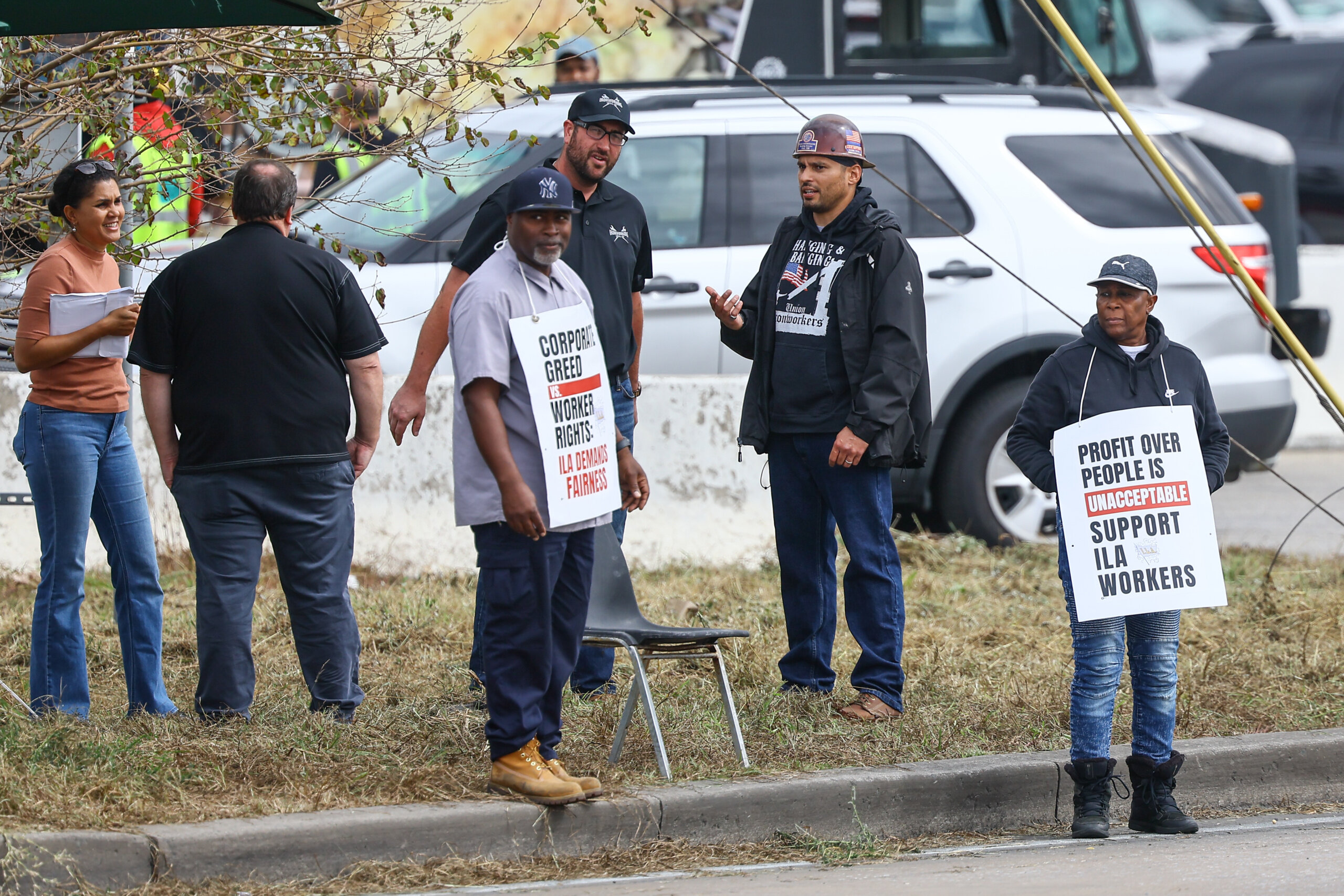 Longshoremen Strike at Port Wilmington: A Ripple Effect on the East C...